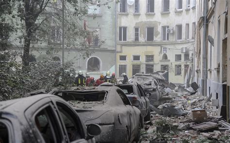 Russian cruise missile attack on Ukraine city of Lviv kills 4 people and injures dozens